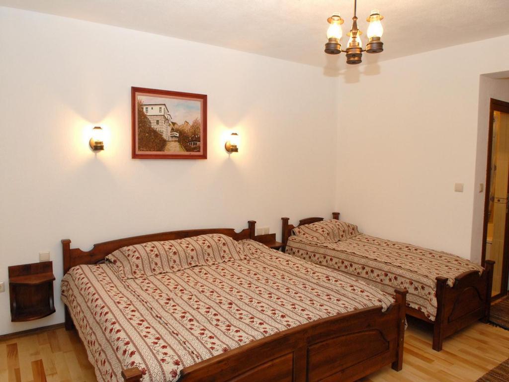 Hotel Pirinski Han - Old Adjev Han ساندانسكي الغرفة الصورة